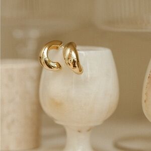 Melanie Auld XL Curve Hoops Gold NEW